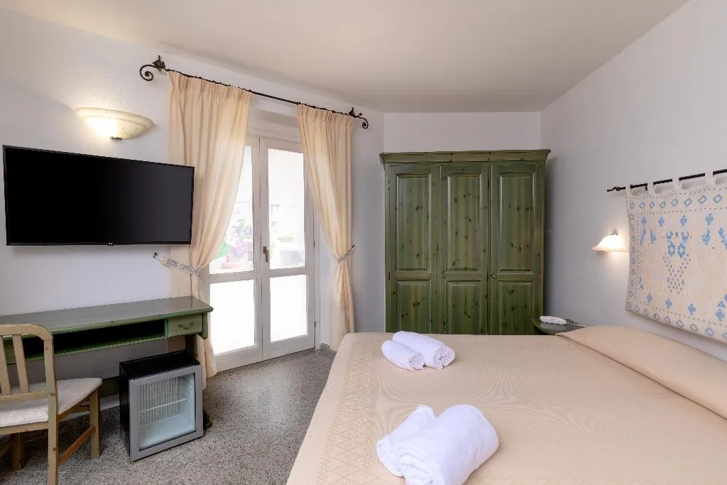 DOUBLE STANDARD Room, Castello, Olbia