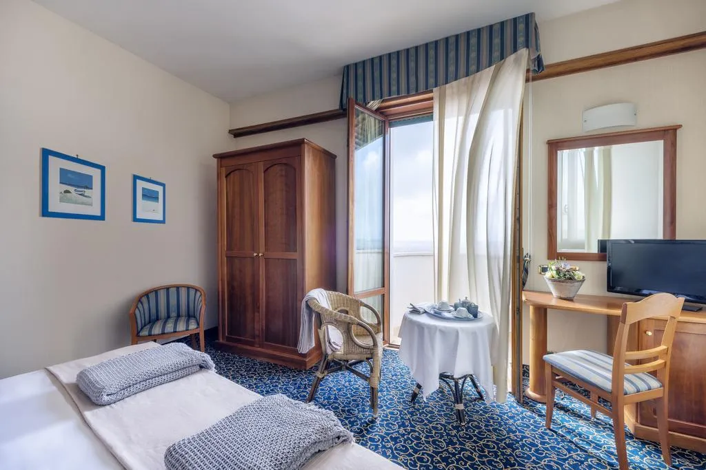 DOUBLE COMFORT Room, Astura Palace, Rome
