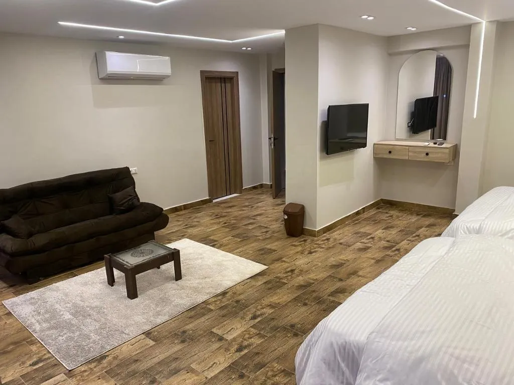 FAMILY ROOM SUPERIOR WITH VIEWS Room, Pyramids Enigma Grand Lodge, Cairo
