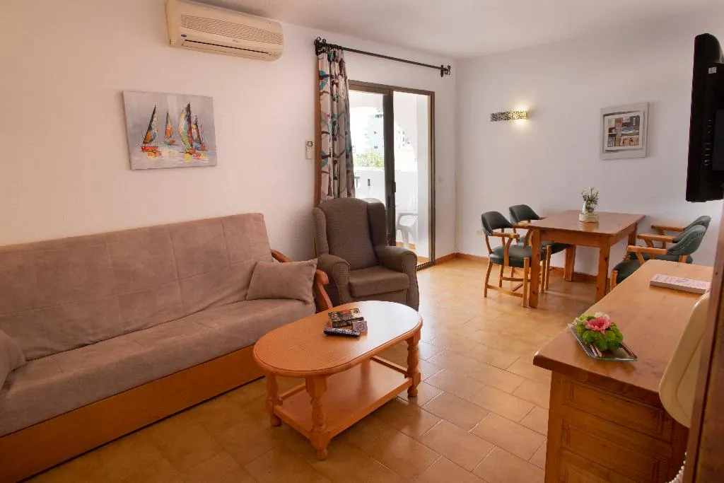 APARTMENT CAPACITY 4 ONE BEDROOM Room, La Baranda, Costa Del Sol