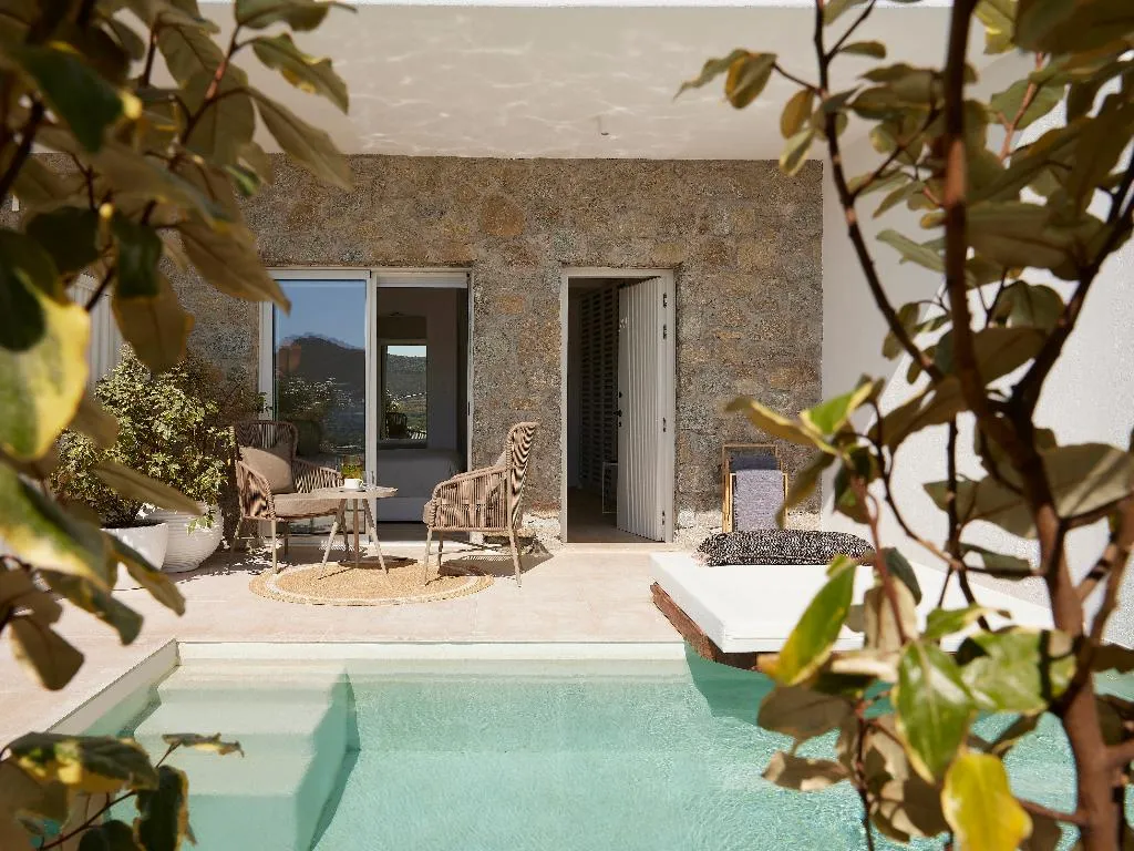 SUITE WITH PRIVATE POOL Room, Once In Mykonos Luxury Resort, Mykonos