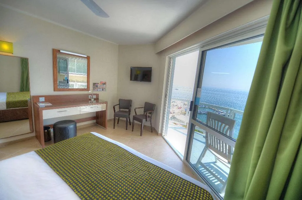 Room, The Preluna Hotel, Malta