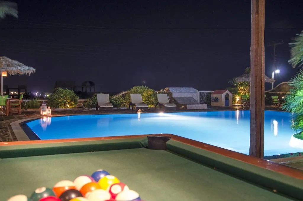 Sports and Entertainment, Holiday Beach Resort, Santorini