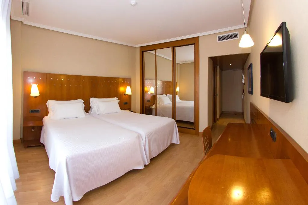 FAMILY ROOM CAPACITY 2 Room, NH San Pedro de Alcántara, Costa Del Sol