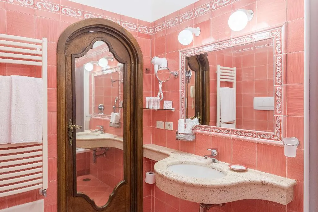 Room, Hotel Poseidon, Naples