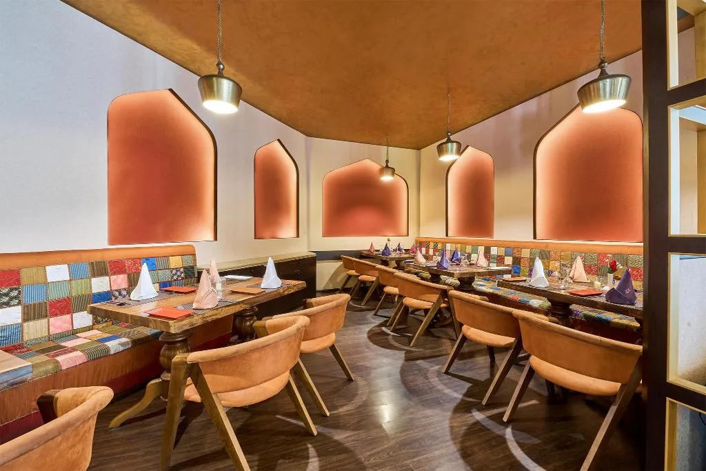 Restaurant, Ibis Styles Dubai Jumeira, Dubai