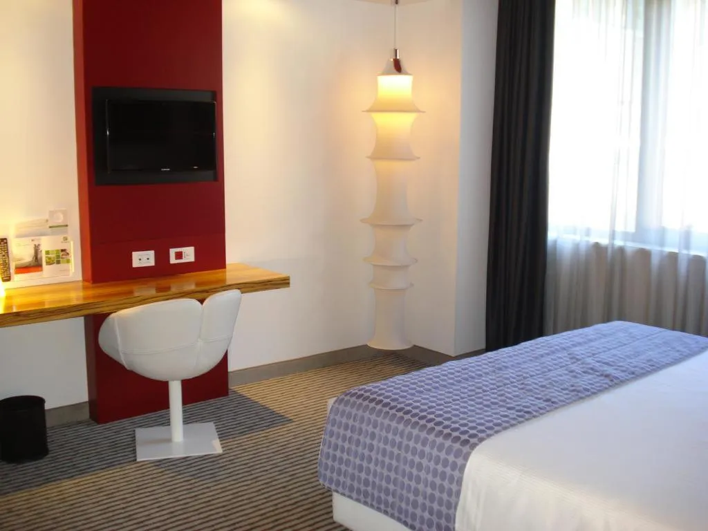 SINGLE SUPERIOR Room, The Caesar Hotel Roma, Rome