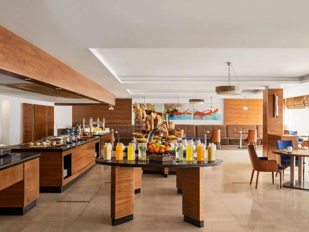 Restaurant, Novotel Cairo Airport, Cairo