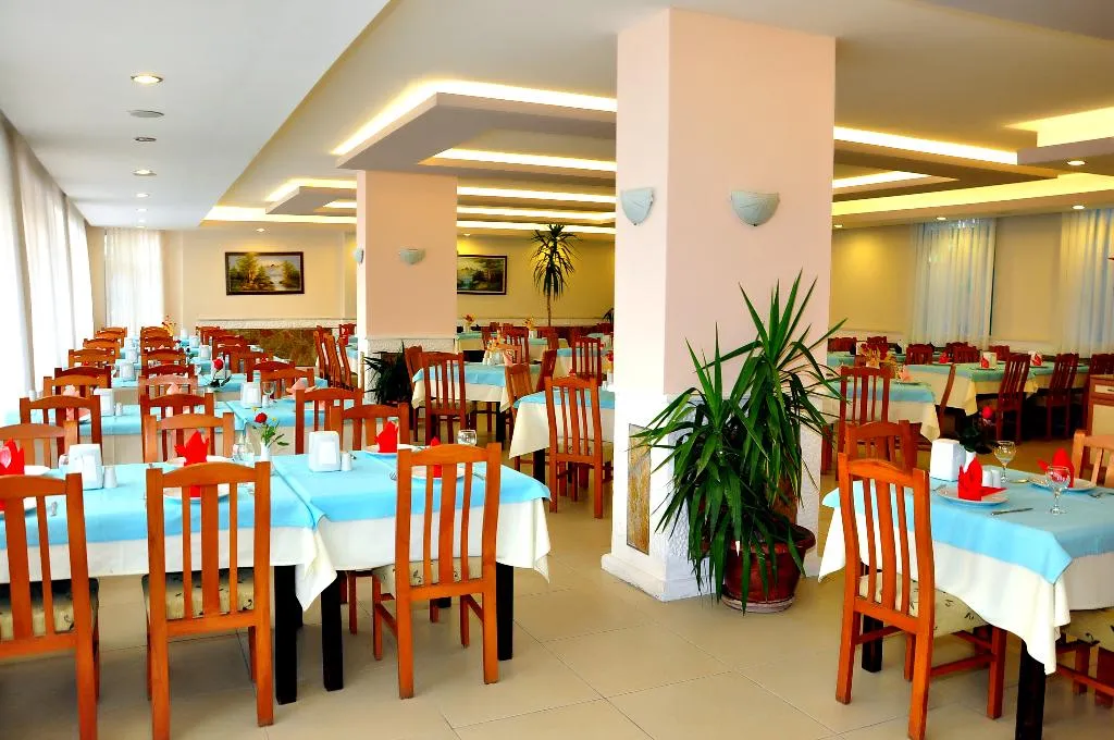 Restaurant, Cinar Family Suite Hotel, Antalya