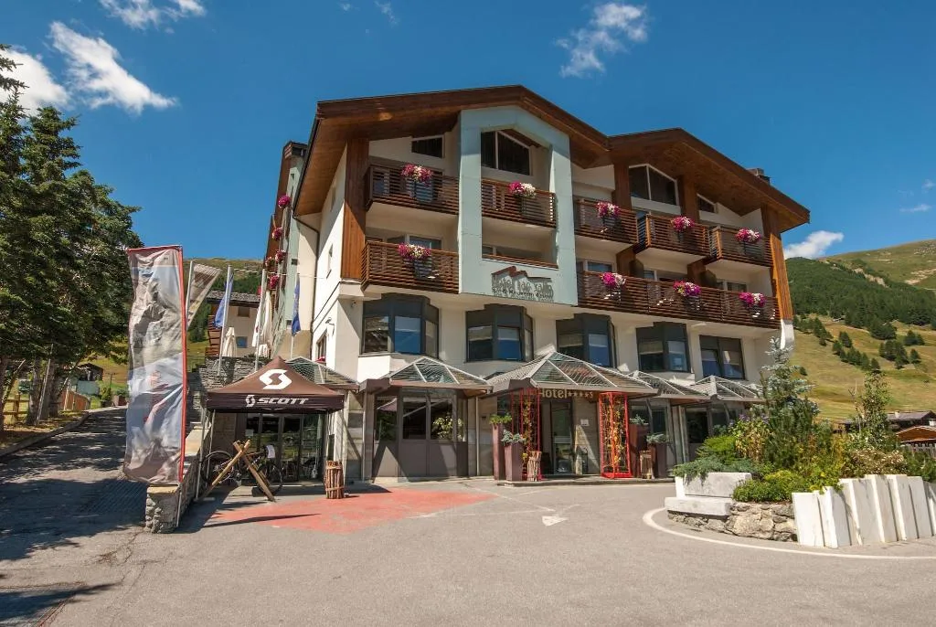 General view, Lac Salin Spa & Mountain Resort, Milan
