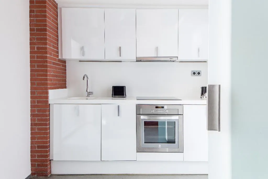 APARTMENT DELUXE CAPACITY 4 Room, Barcelona Apartment Republica, Barcelona