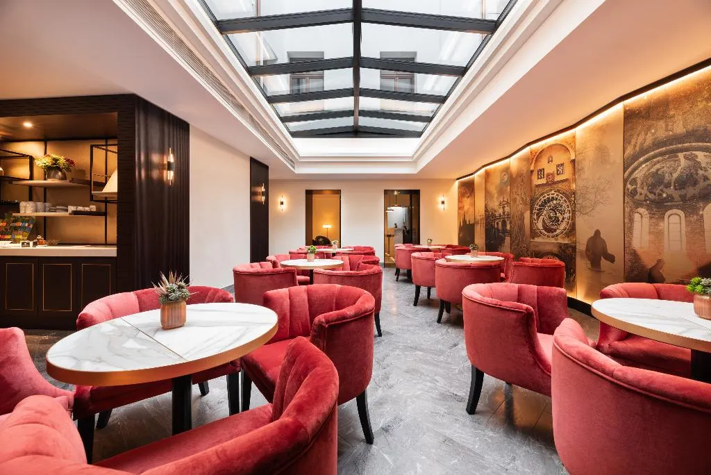 Bar, Aurea Legends by Eurostars Hotel Company, Prague