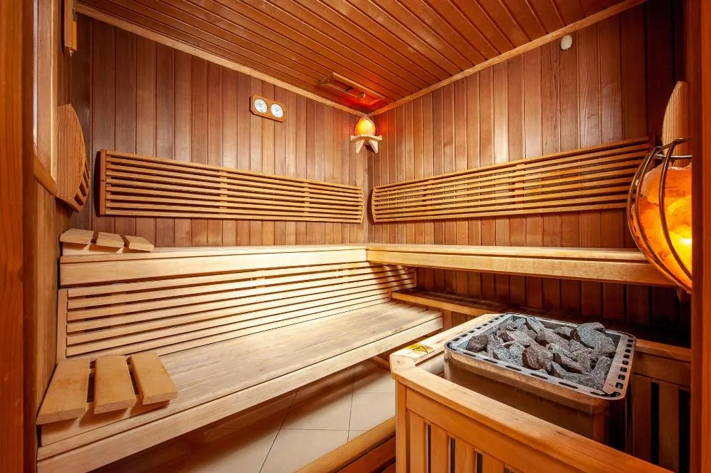 Sports and Entertainment, Amber Boutique Hotels - Hotel Amber, Krakow