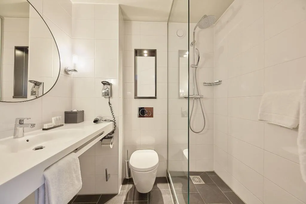 TWIN WITH BALCONY Room, Carlton Square, Amsterdam