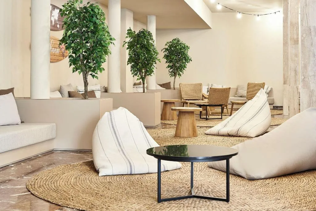 Lobby, tent Torremolinos, Costa Del Sol