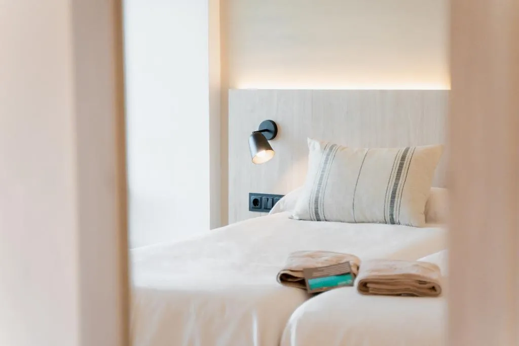 Double or Twin SEA VIEW Room, Minura Cala Galdana & Apartamentos d´Aljandar, Menorca