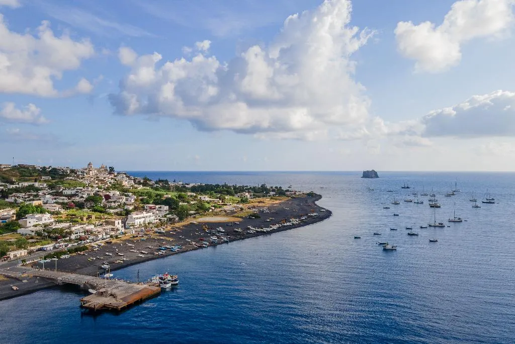 General view, Hotel Ossidiana Stromboli, Palermo