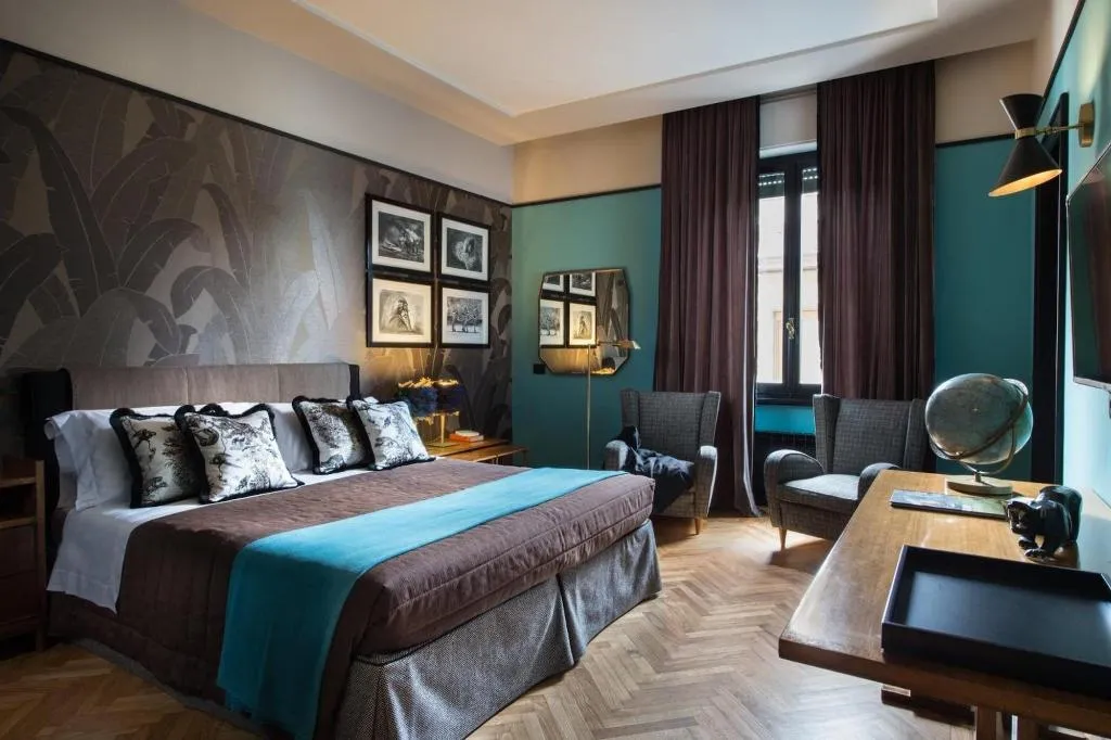Room, Velona's Jungle Luxury Suites, Florence