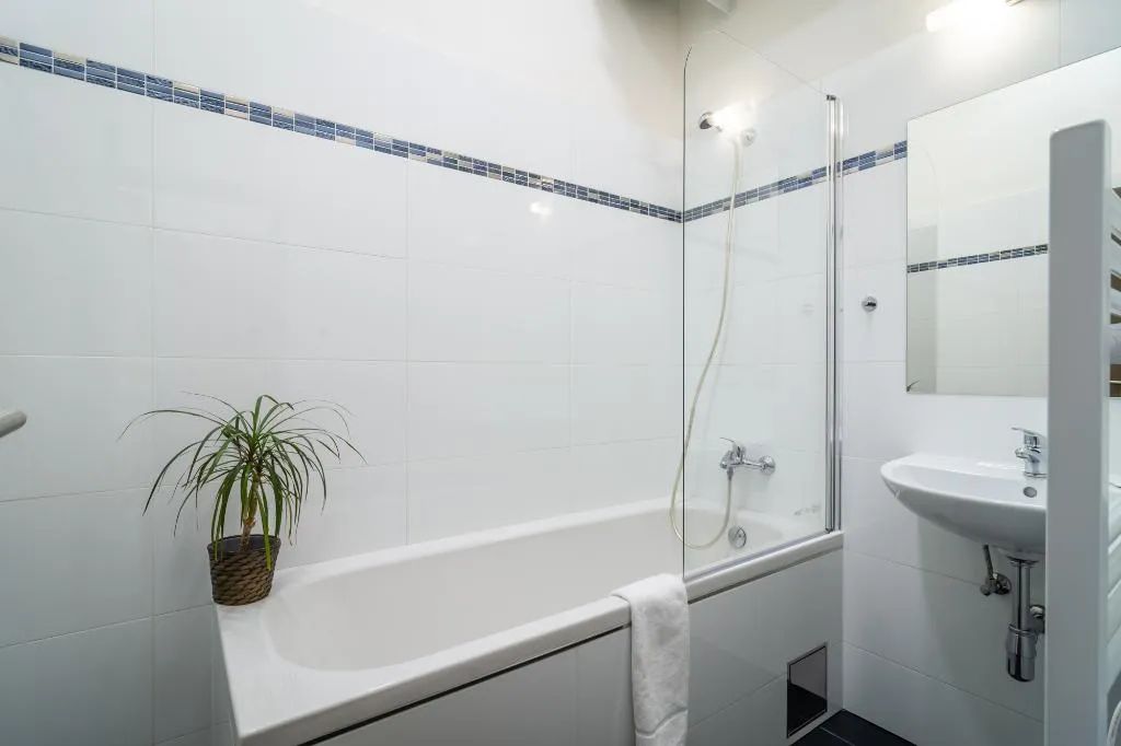 STUDIO STANDARD Room, Royal Road Residence, Prague