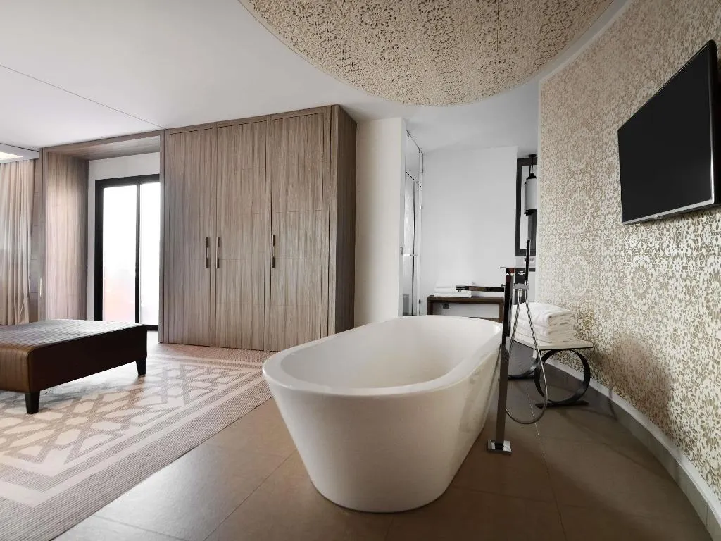 APARTMENT TWO BEDROOMS WITH PRIVATE POOL Room, Movenpick Hotel Mansour Eddahbi Marrakech, Marrakech