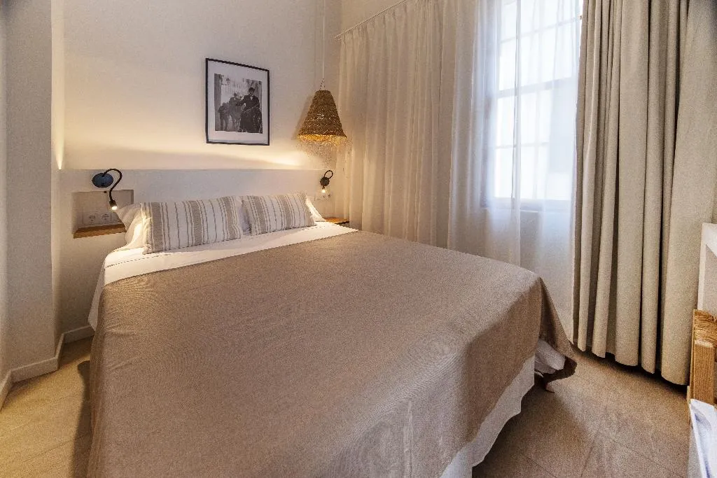 DOUBLE BASIC Room, Hotel Tres Tocs, Menorca
