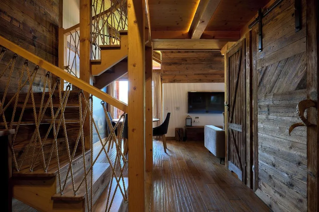 Room, ApartHotel Giewont, Krakow