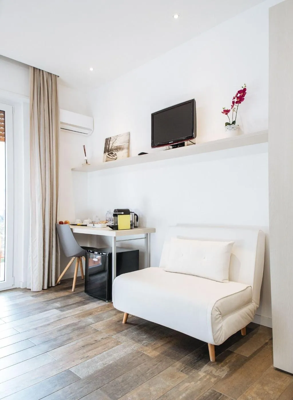 Room, Politeama Luxury Suites, Palermo