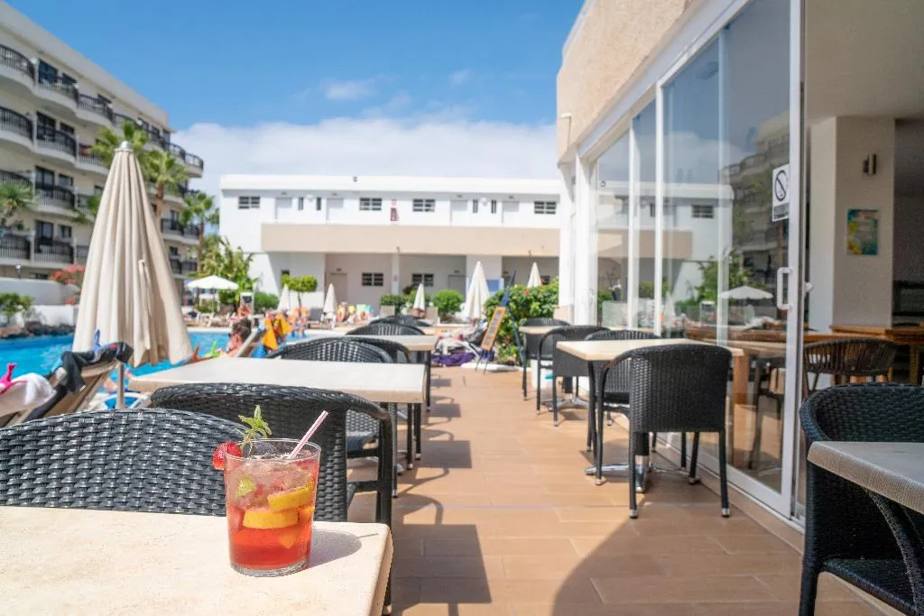 Terrace, Coral California, Tenerife
