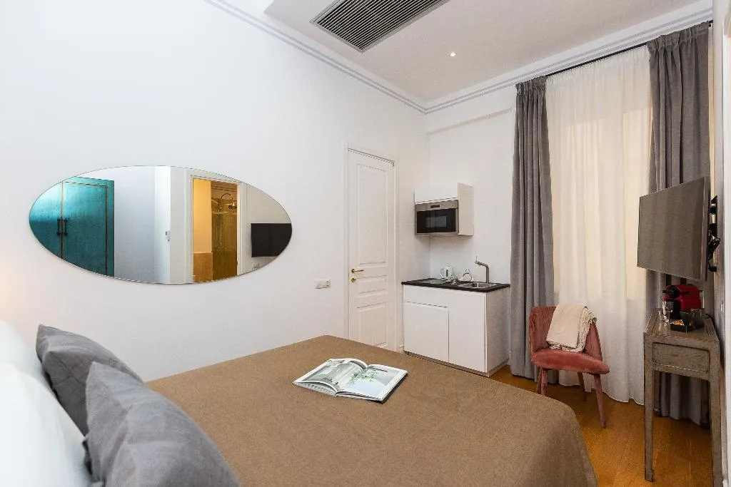 DOUBLE SUPERIOR Room, Suite Della Pigna, Rome