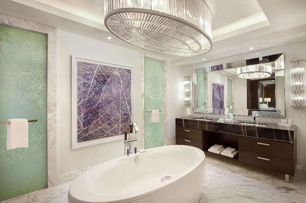 SUITE STANDARD Room, Hilton Dubai Al Habtoor City, Dubai