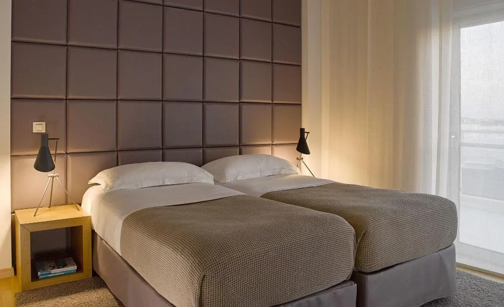 Room, Scale Suites, Athens