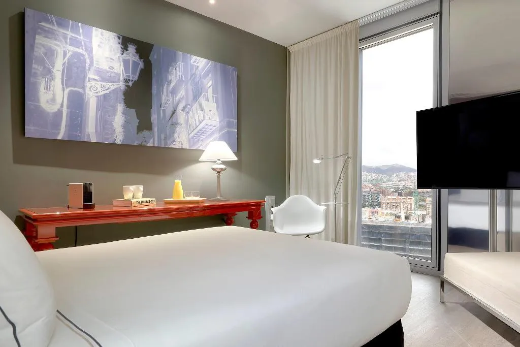 FAMILY ROOM STANDARD Room, Melia Barcelona Sky, Barcelona