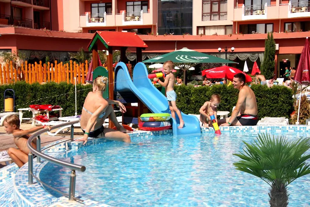 Pool, Izola Paradise, Bourgas