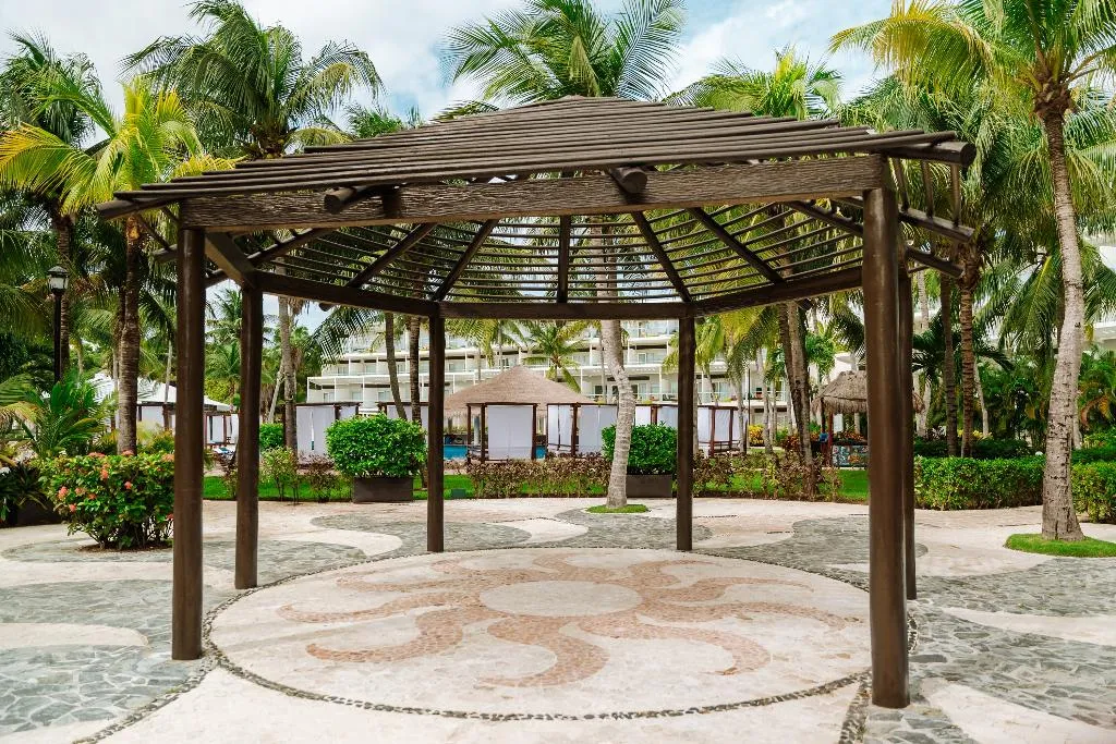 Terrace, Iberostar Selection Riviera Cancun, Cancun Area