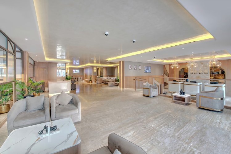 Royal Regency Suites Dubai Marina, Dubai
