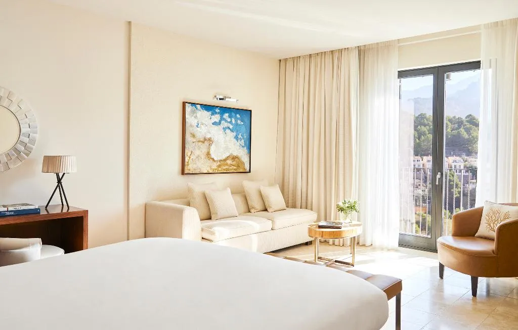 DOUBLE DELUXE Room, Jumeirah Mallorca, Majorca