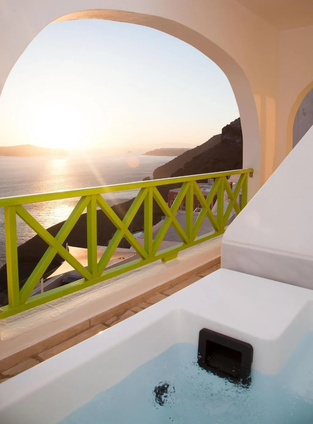 Room, Cabana 112 Cliff Suites, Santorini