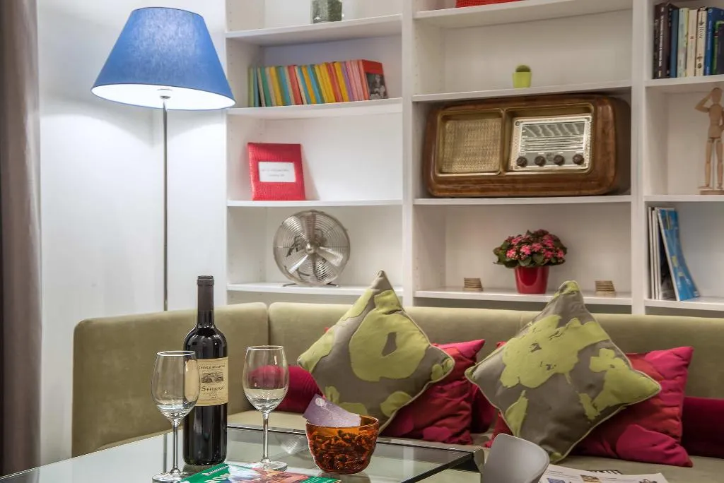 APARTMENT CAPACITY 4 Room, Navona Colors Hotel, Rome