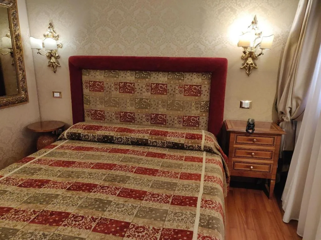 DOUBLE SINGLE USE STANDARD Room, Ca' Marinella, Venice
