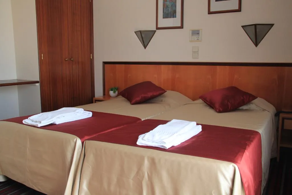 Double or Twin STANDARD Room, Residencial Horizonte, Lisbon