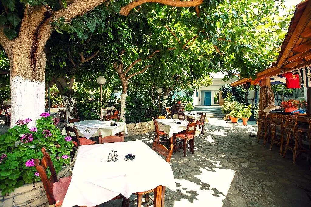 Restaurant, Julia apartments, Crete