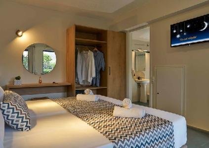 Maistrali Sea View Apartments, Crete