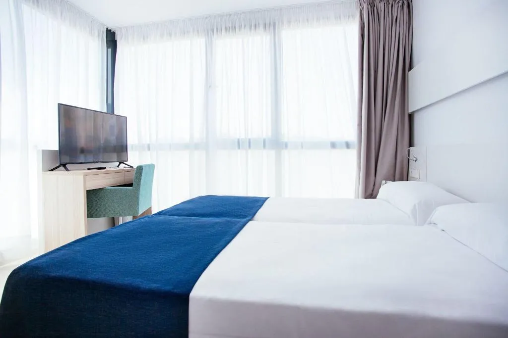 Room, Globales Acis & Galatea Hotel, Madrid