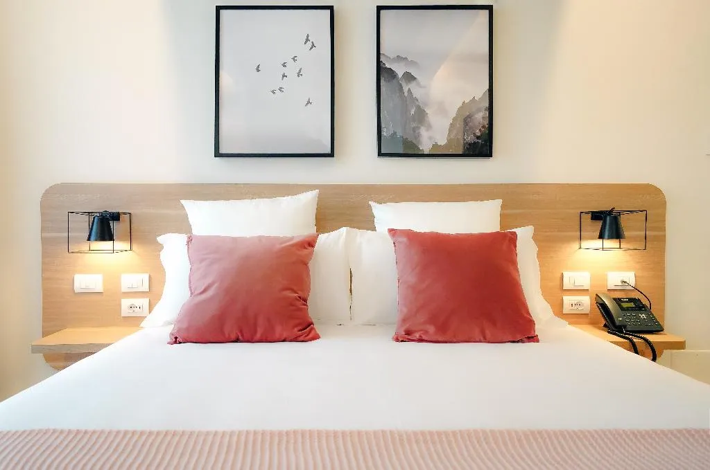 DOUBLE STANDARD Room, Bergamo Inn 15, Milan