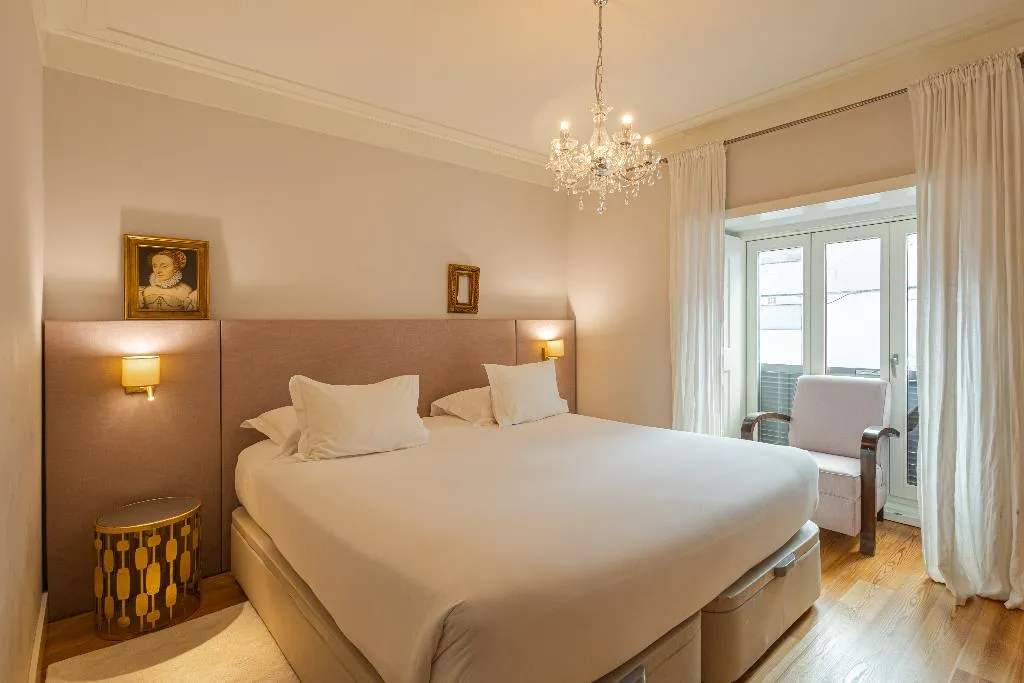 APARTMENT SUPERIOR TWO BEDROOMS Room, Almaria - Edificio Da Corte, Lisbon
