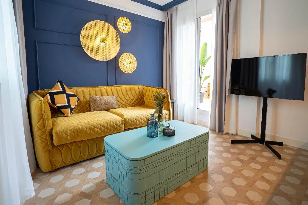 SUITE CAPACITY 6 Room, SmartRental Collection Gran Vía Capital, Madrid
