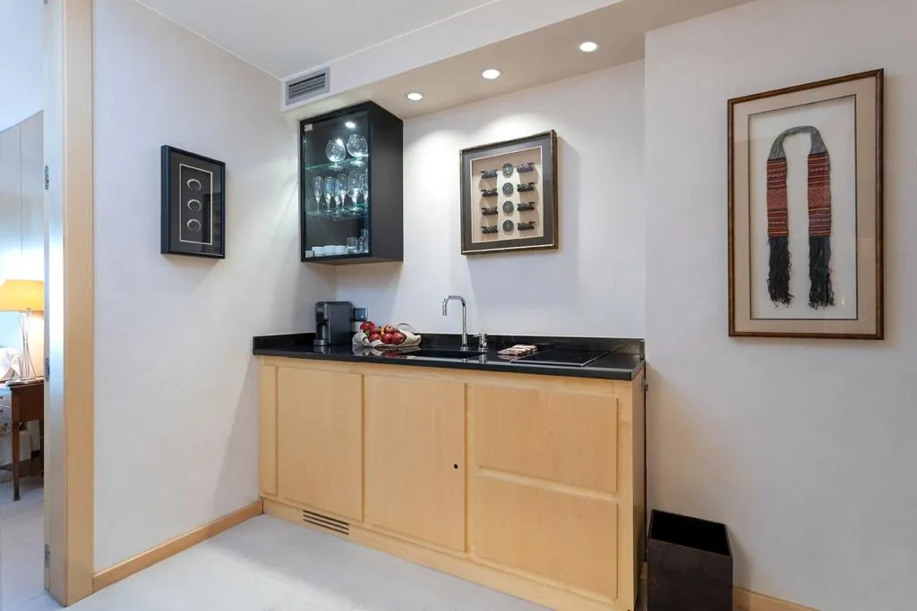 STUDIO WITH TERRACE Room, Suites Del Mar Fenals, Costa Brava