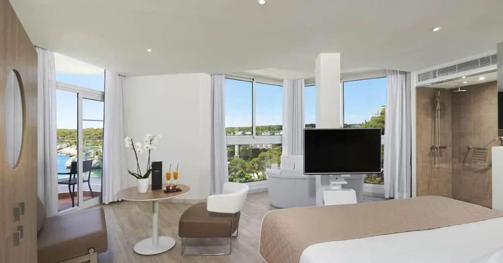 JUNIOR SUITE STANDARD Room, Meliá Cala Galdana, Menorca