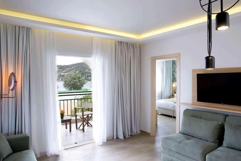 BUNGALOW SEA VIEW Room, Dolce Attica Riviera, Athens