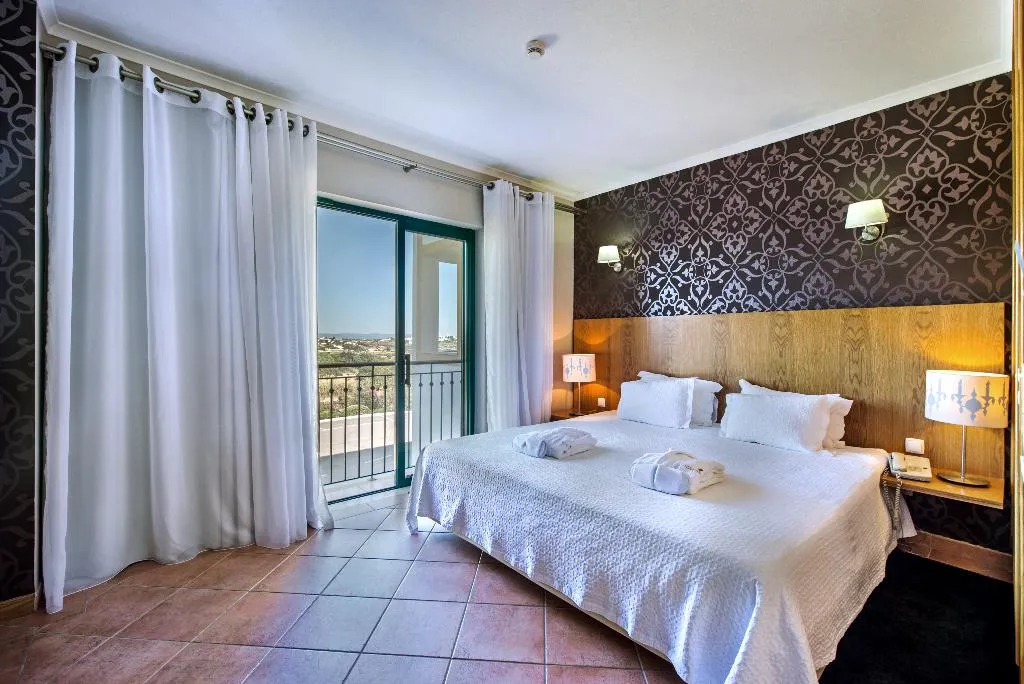 DOUBLE SINGLE USE CLASSIC Room, Vale d'el Rei Hotel & Villas, Algarve